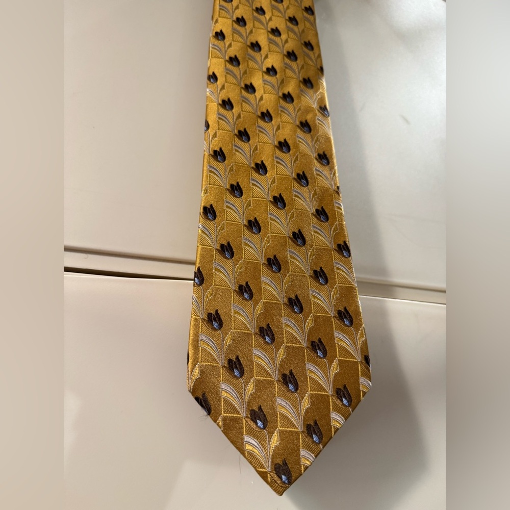 Ermenegildo Zegna Gold and Brown Patterned Tie